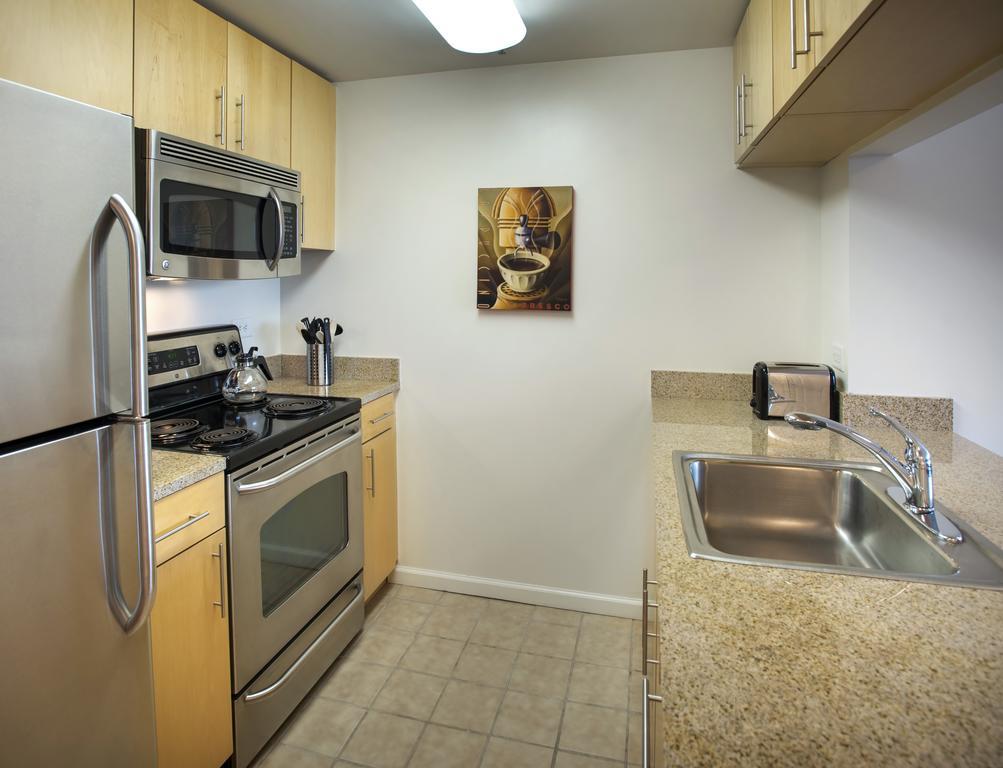 Grove Pointe - A Premier Furnished Apartment Jersey City Room photo